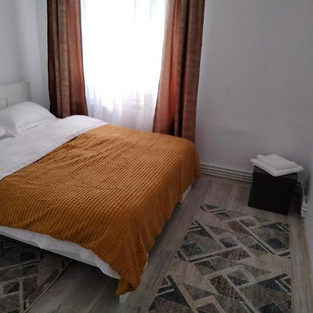 Bulevard Apartament Appartement Alba Iulia Buitenkant foto